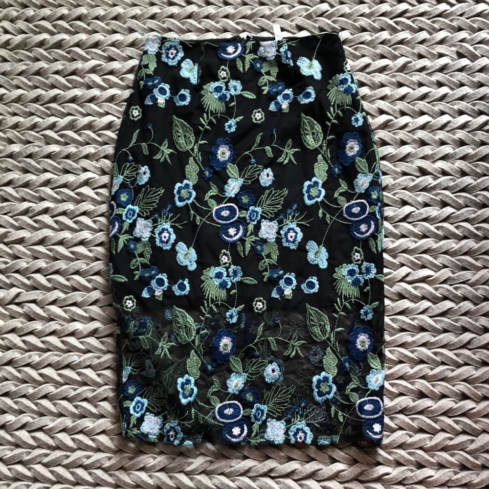 BCBG Pencil Skirt size 4